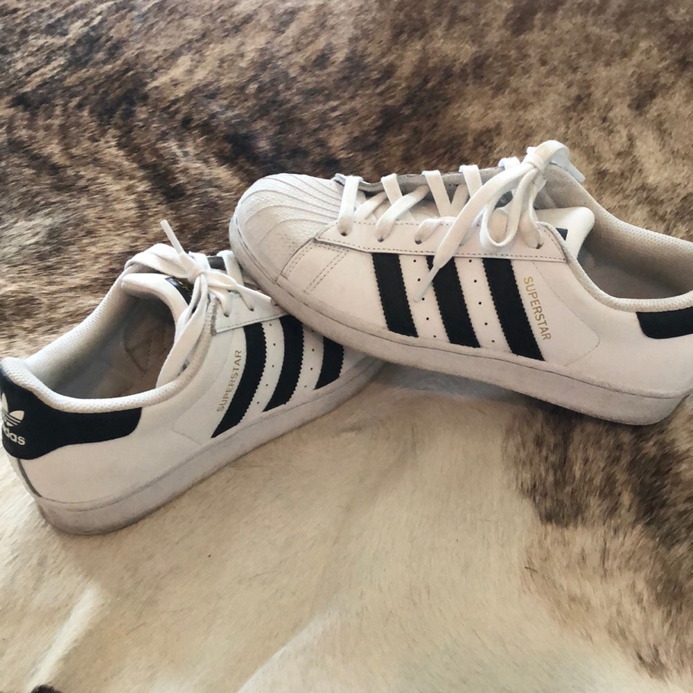 Adidas Women’s Shell Toe